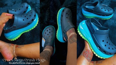 Mega Crush Matte Clog .